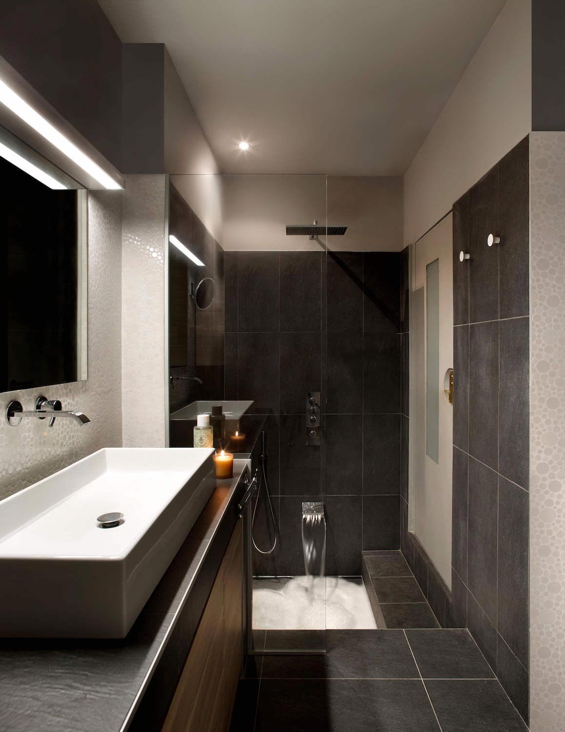 多彩空间中的黑色攀岩墙——意大利都灵 Studioata 设计案例-16