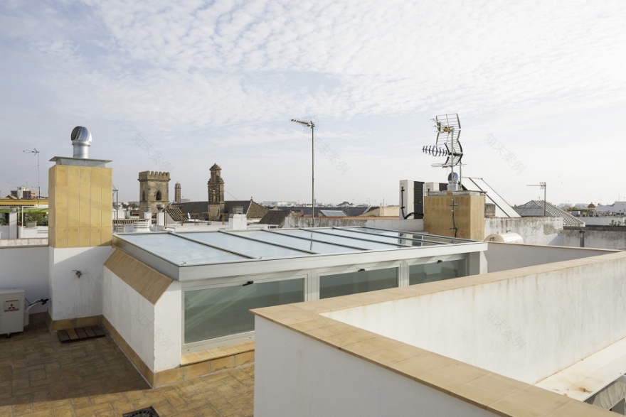 Recacha 公寓 · 历史建筑的新生-38