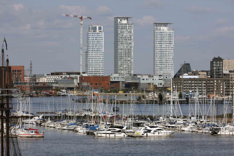 卡拉萨塔马中心丨芬兰赫尔辛基丨Helin & Co Architects-2