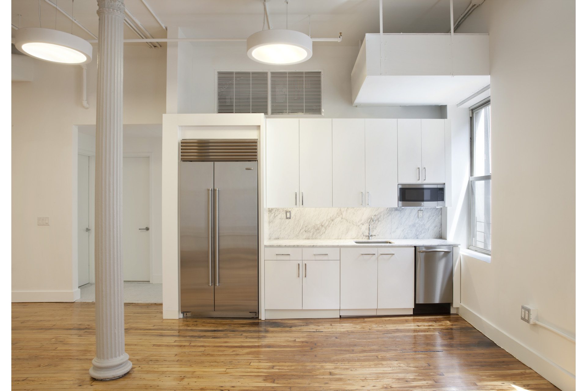 纽约 SoHo 区 4 层复式办公室的翻新设计-10