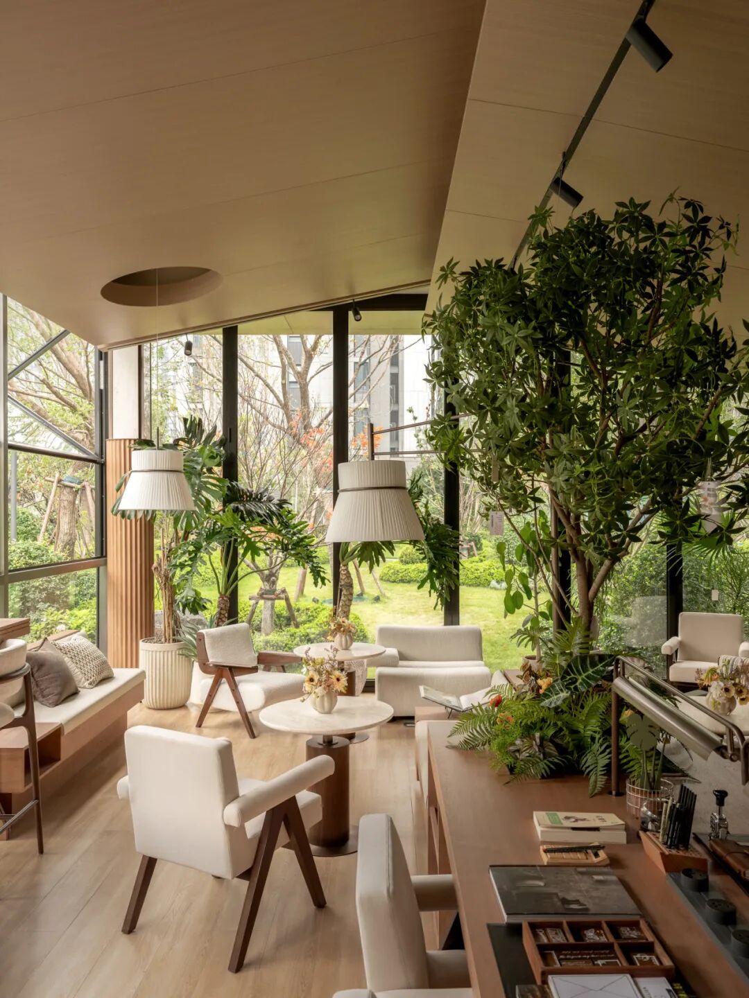 无隅制造|叶语书喃：绿光深处的相聚与独白-25