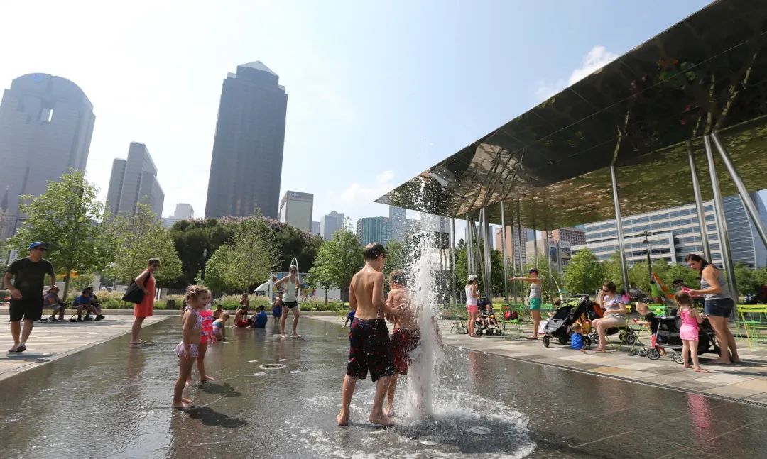 美国 Klyde Warren 公园丨美国达拉斯-21