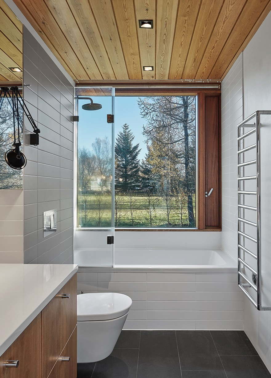 Single Family House in Fossvogur, Iceland / Gláma Kím Architects-17