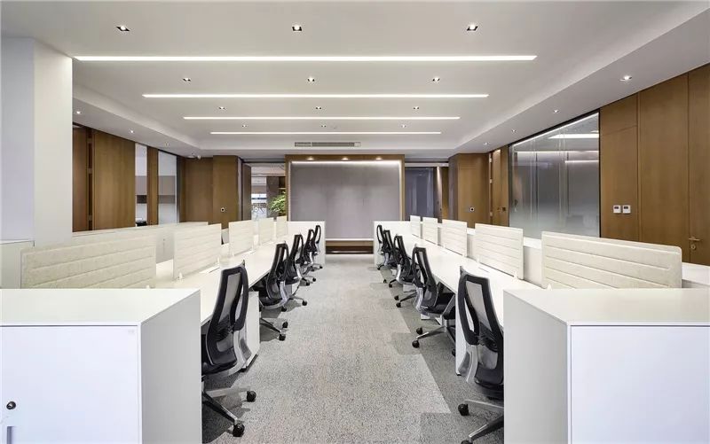 木石之盟——东方禅意与现代办公空间的完美融合-22