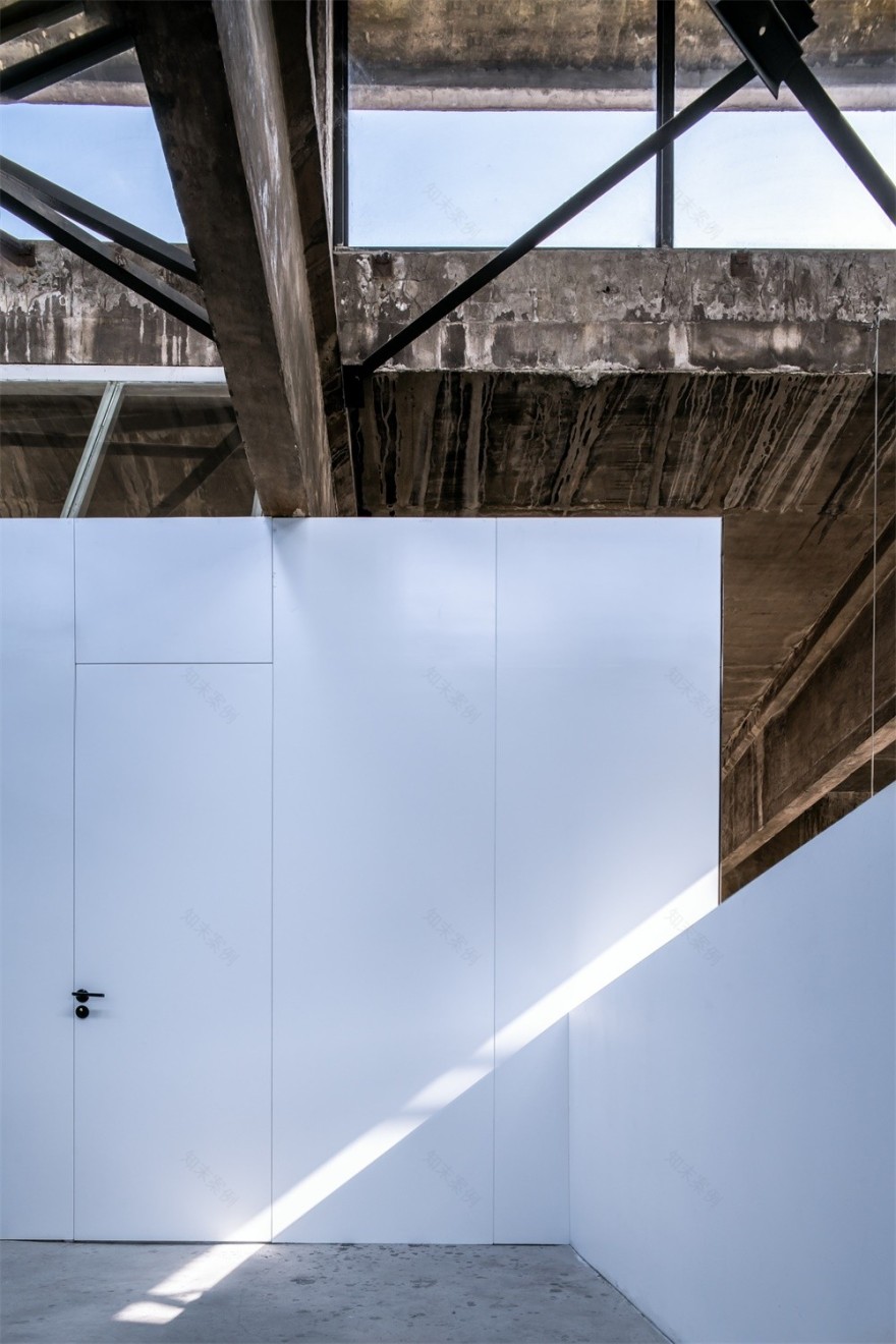 武汉474㎡老厂房改造UAO新办公室-13