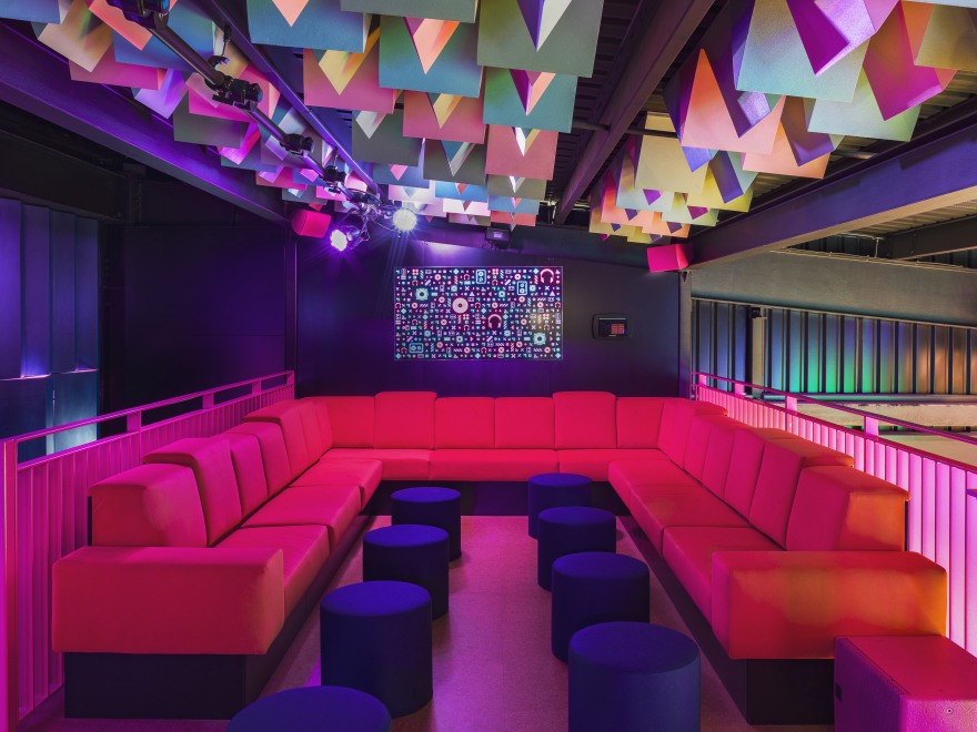 "弗里塔格商店 | 独特的体验式设计"-21