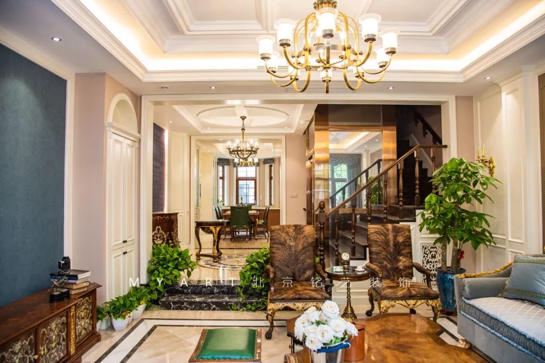 三代同堂的 560㎡精致别墅,古典气息与现代生活完美融合-22