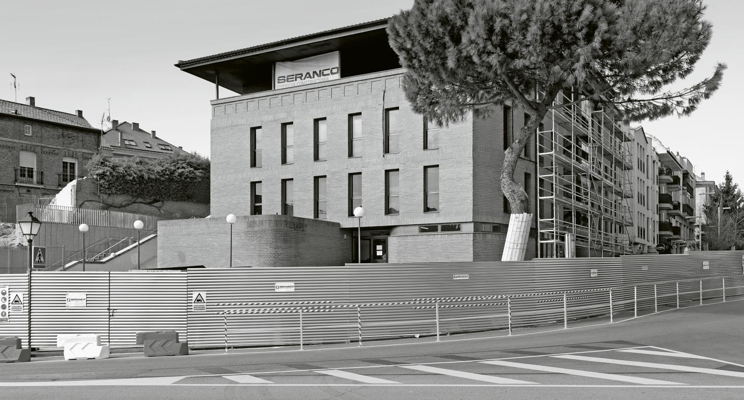 Boadilla del Monte 市立图书馆和剧院丨西班牙马德里丨José Hevia-25