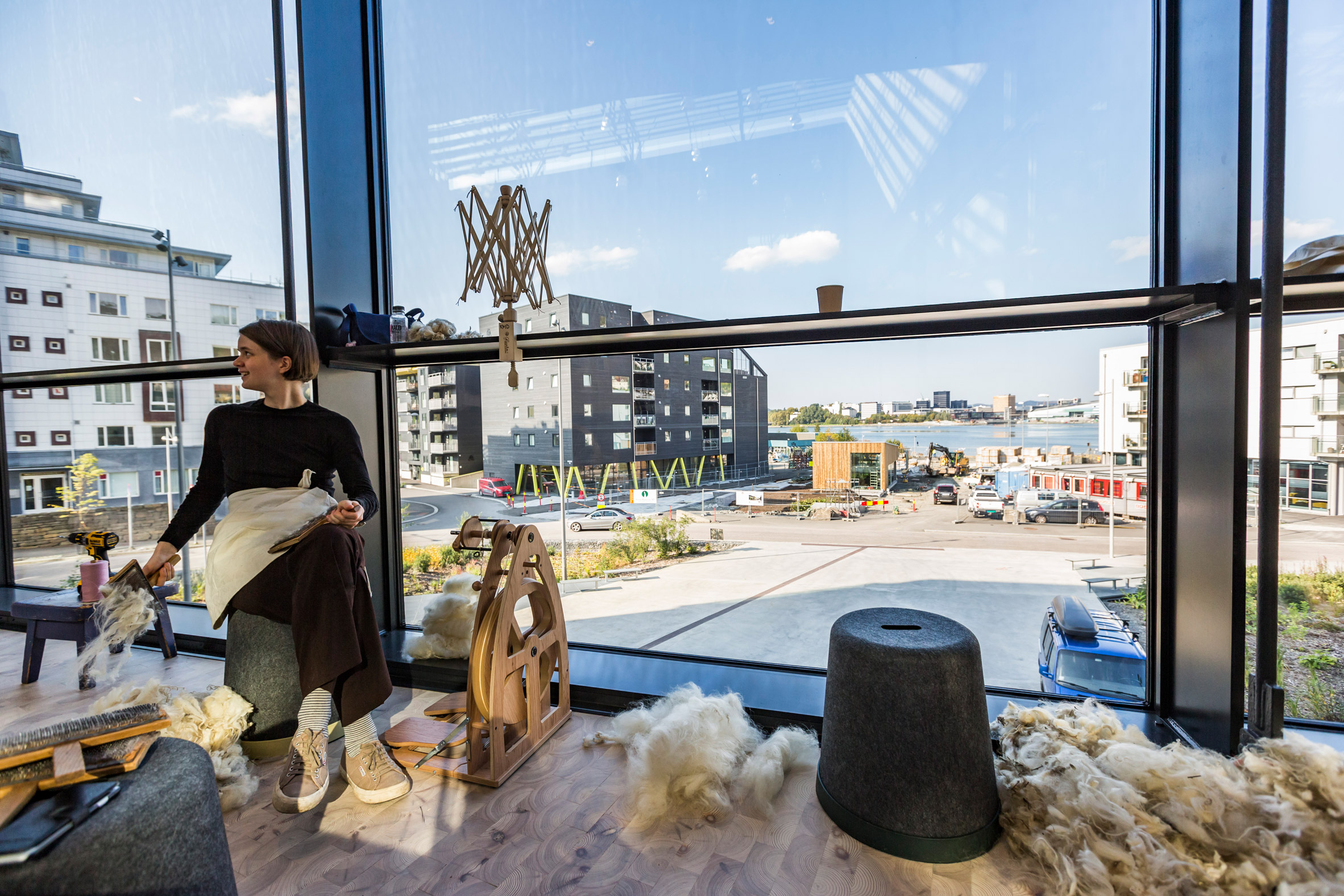 Snøhetta makes every surface a canvas in £100-million art school-31