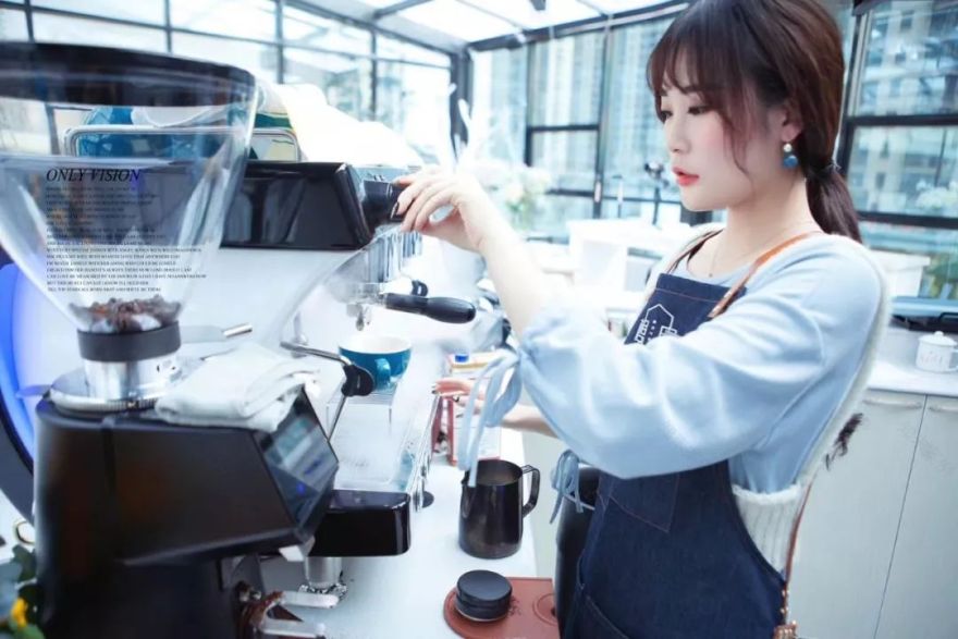 南通「想里」楼顶玻璃房咖啡厅,现代简约风的第三空间-22