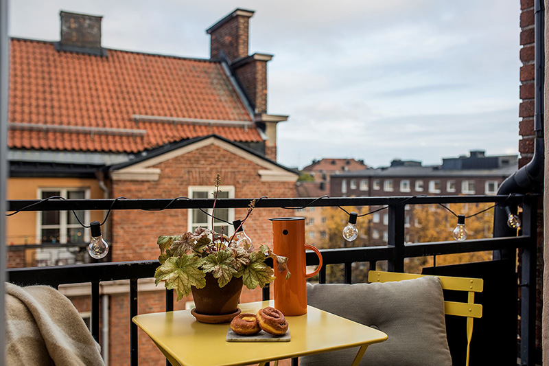 斯德哥尔摩 87 平米公寓 | olive living room and terracotta bedroom-20