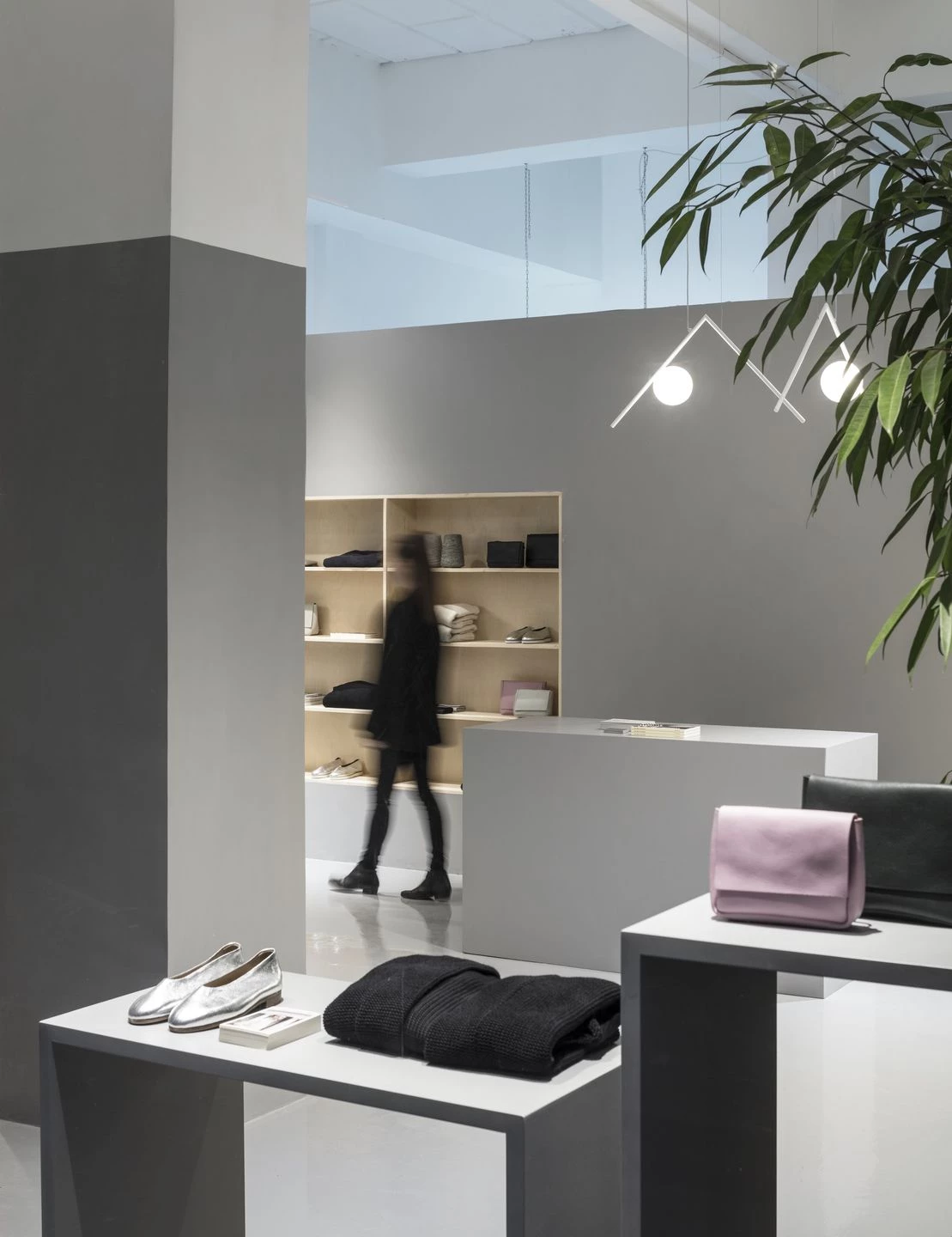 极简线条,温馨氛围——特拉维夫 KAV 时尚工作室-14