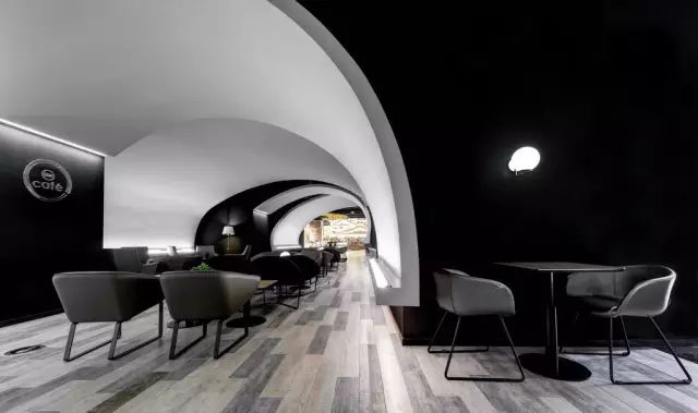 造梦空间 | 遨游太空中的读书体验-33