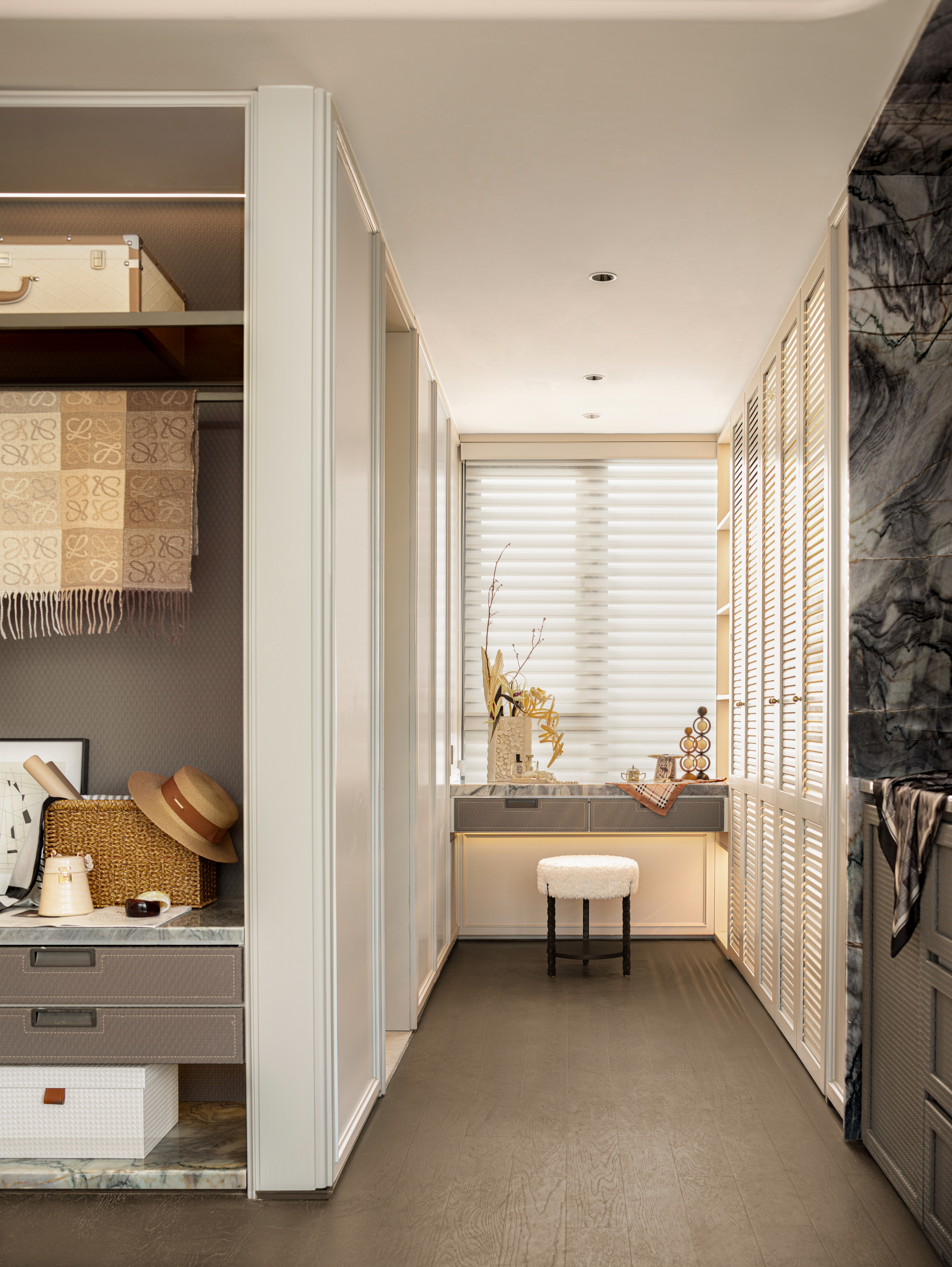 龙湖亚伦央璟颂样板间丨中国广州丨软装TRD尺道设计,硬装杭州优境建筑装饰设计有限公司-36