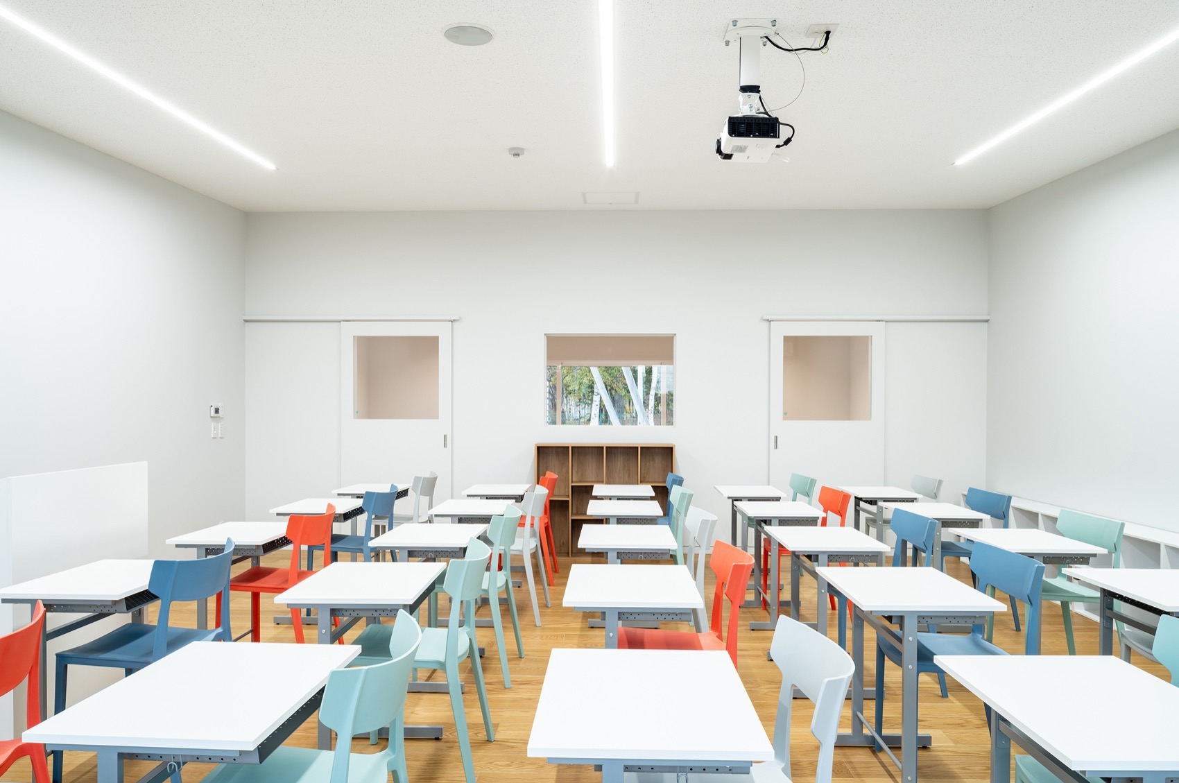 岩谷学园“奶牛养殖业×IT”专门学校丨日本丨Atelier MEME,第一宅建设计,KEI 设计-30