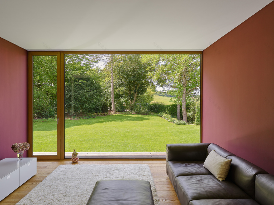 德国小山上的全景视野之家-27