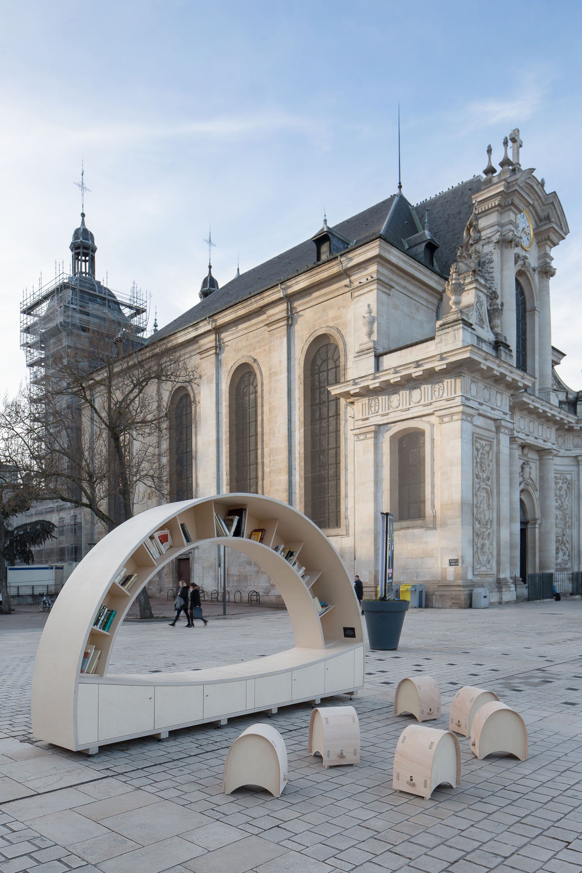 南锡的图书树丨法国-1