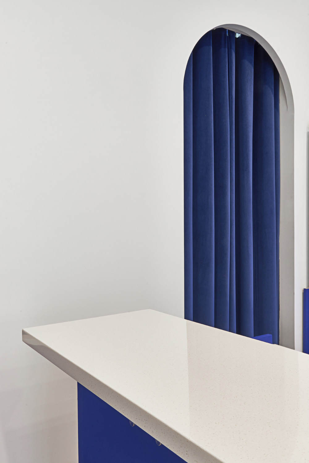 首尔网红餐厅 | 简洁设计下的 15 平小店魅力-10