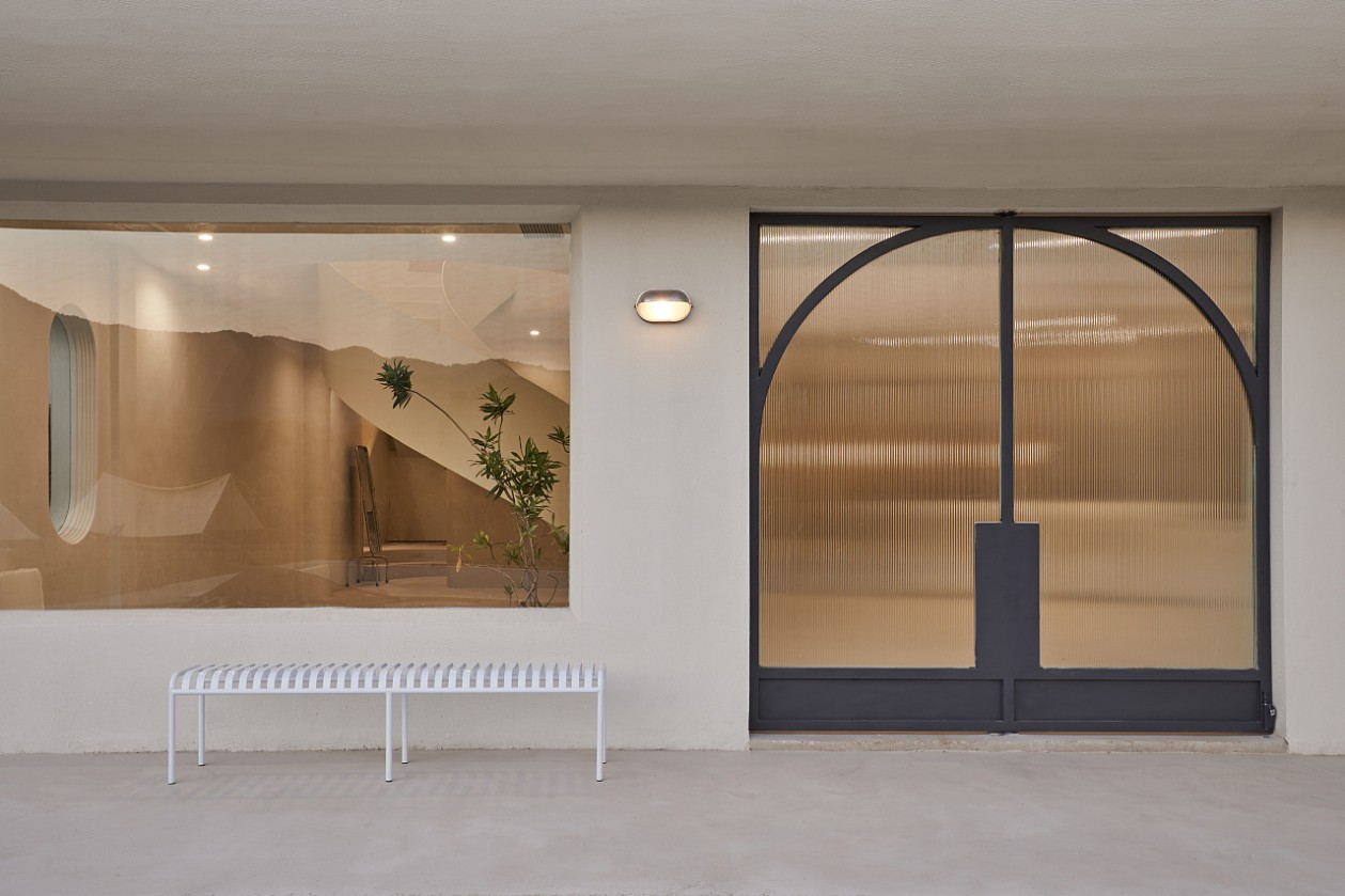 杭州龙坞风景区的侘寂之美 · 也间设计的摄影空间丨中国杭州丨也间设计事务所-5