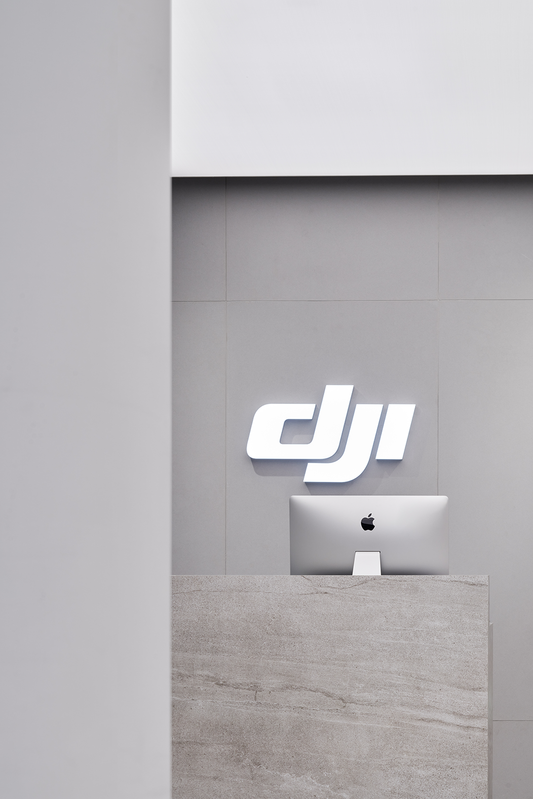 DJI&HASSELBLAD 大疆哈苏西安店,上海店丨中国上海丨E Studio 壹所设计-52