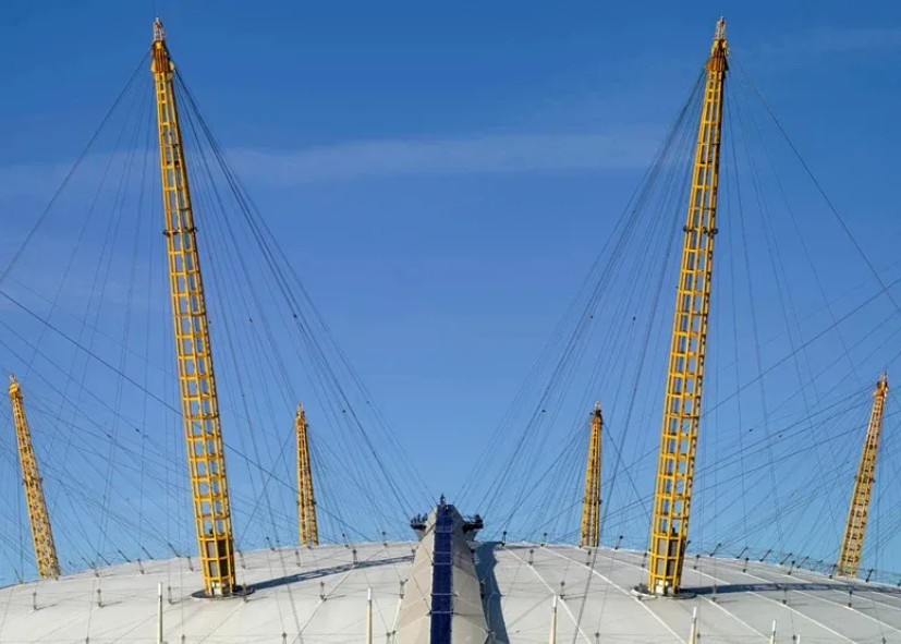 罗杰斯"千禧穹顶"被风暴撕毁！高技、高造价VS极端天气，建筑应该担责吗？-132