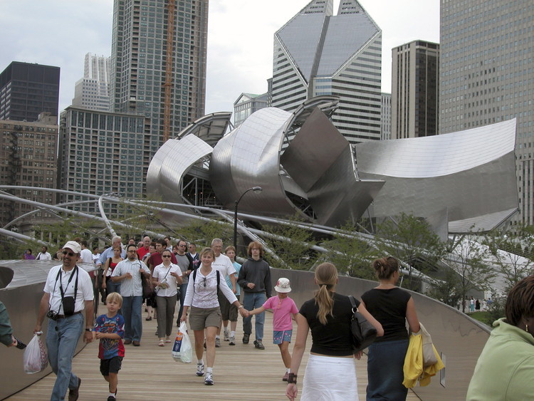 Jay Pritzker Pavilion   Gehry Partners-35