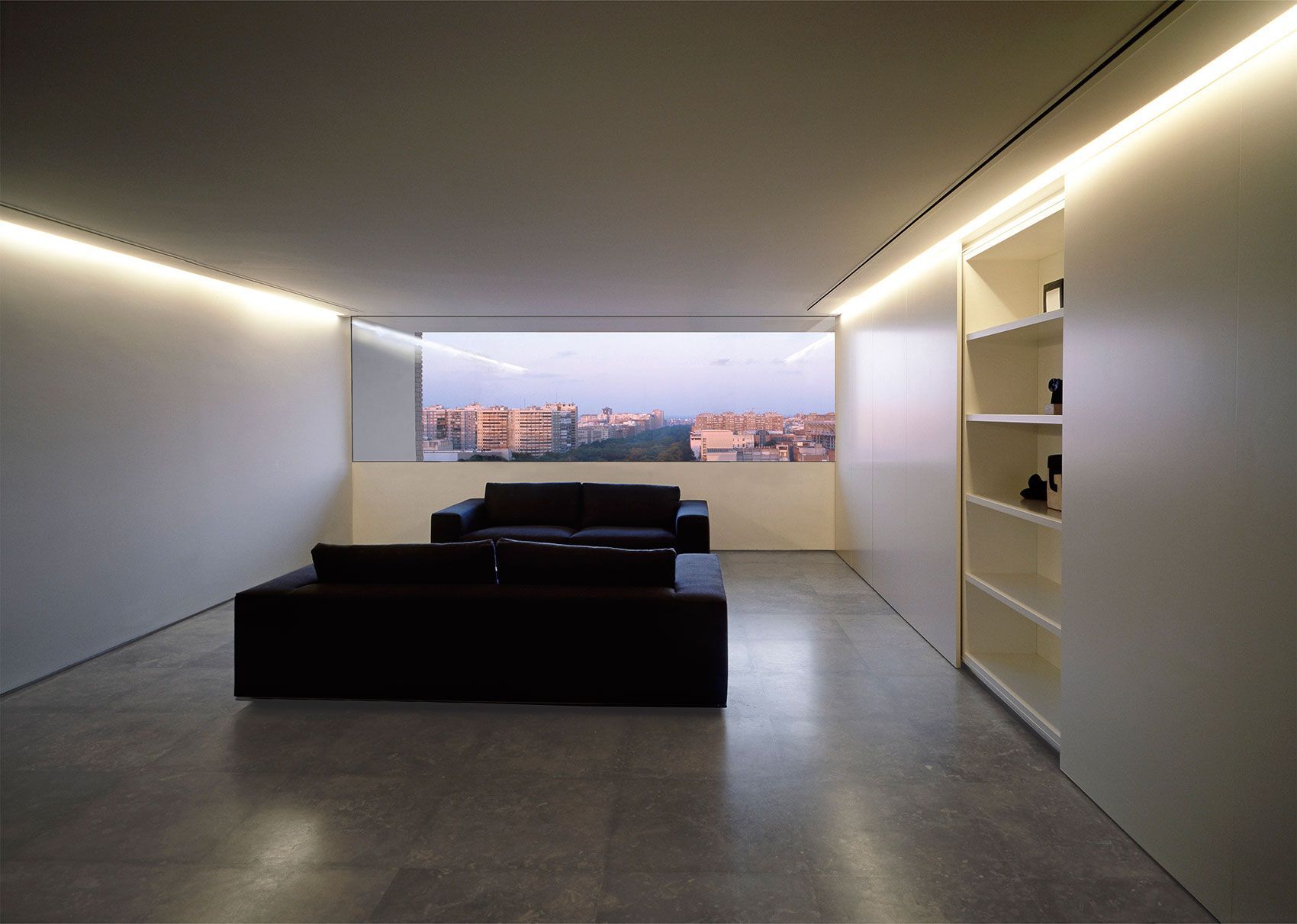 巴伦西亚翻新顶层公寓，现代风格与实用性的完美结合-10