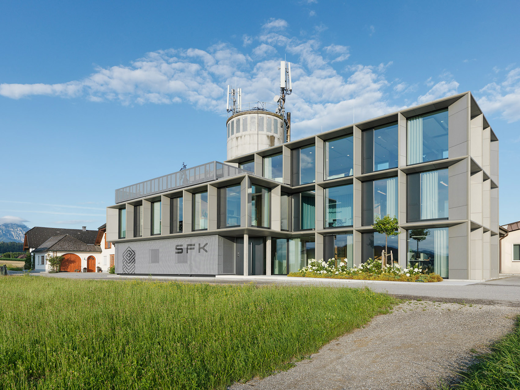 SFK 办公室丨奥地利丨heri&salli-4