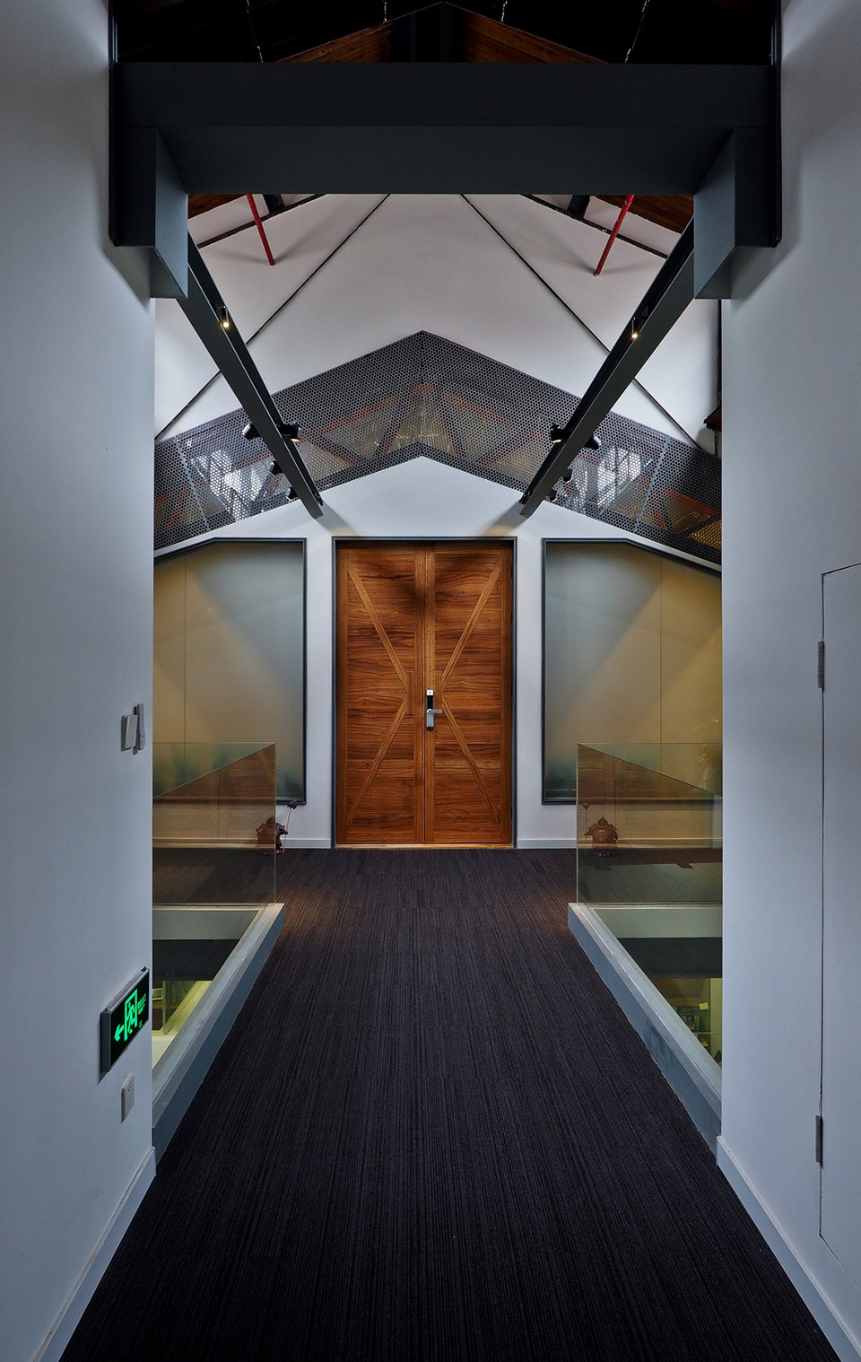 一艘悬浮的“战舰” & 幸福码头8号楼空间改造项目，上海 / 杜兹设计-67