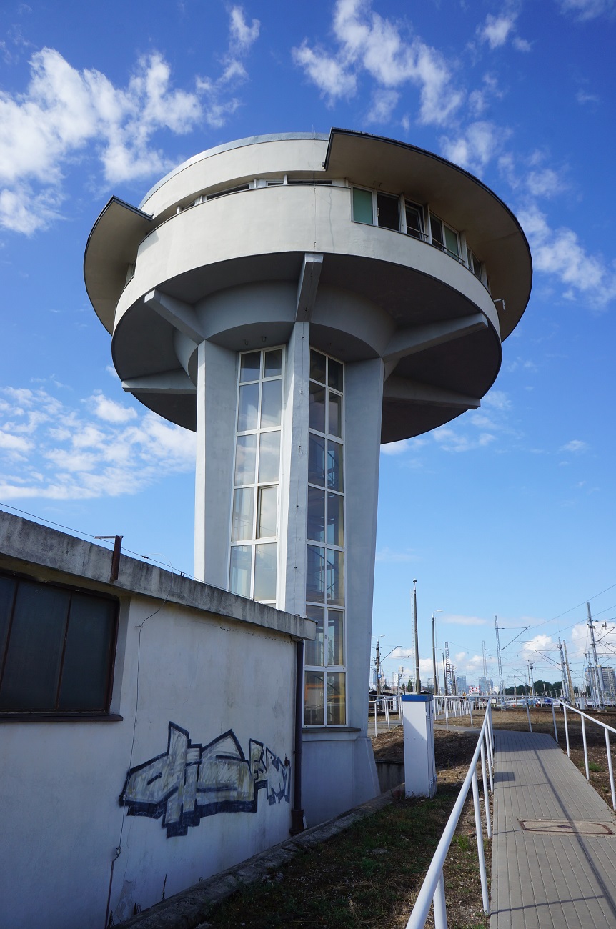 华沙东站信号楼丨波兰华沙丨工程师齐格蒙特·肯斯卡-16