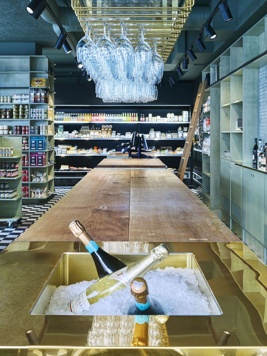 斯德哥尔摩酒酪店·“影之赞美”建筑师的隐秘魅力-11