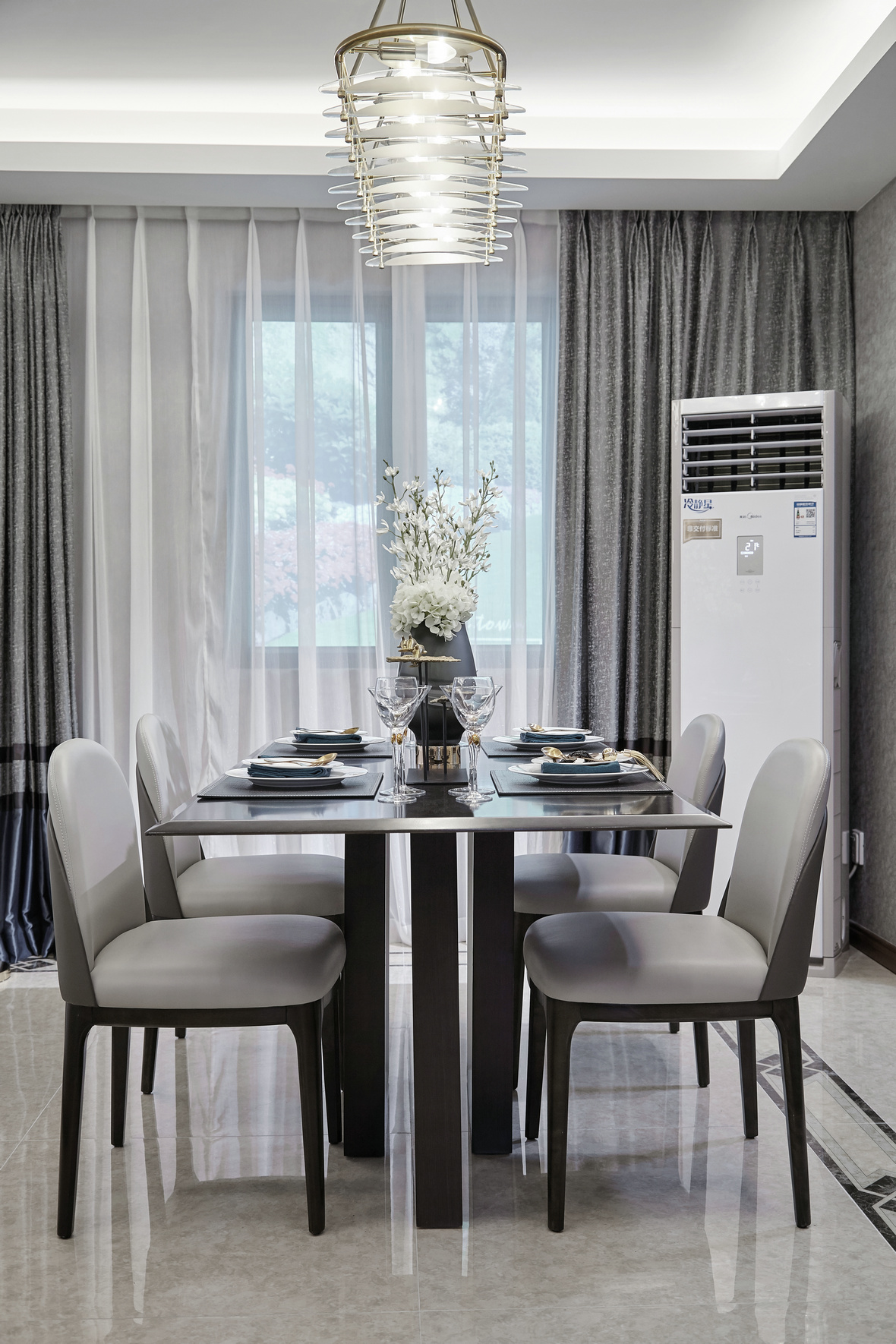 中山万科城轻奢样板间，低调优雅的生活美学-17