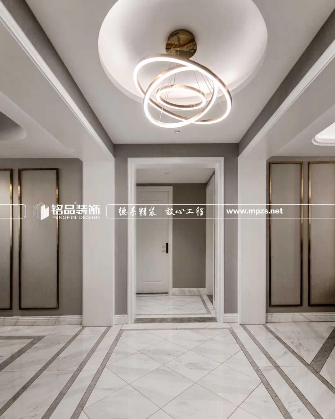 龙湖滟澜山现代轻奢案例，客餐厅打通扩容 1/3-19