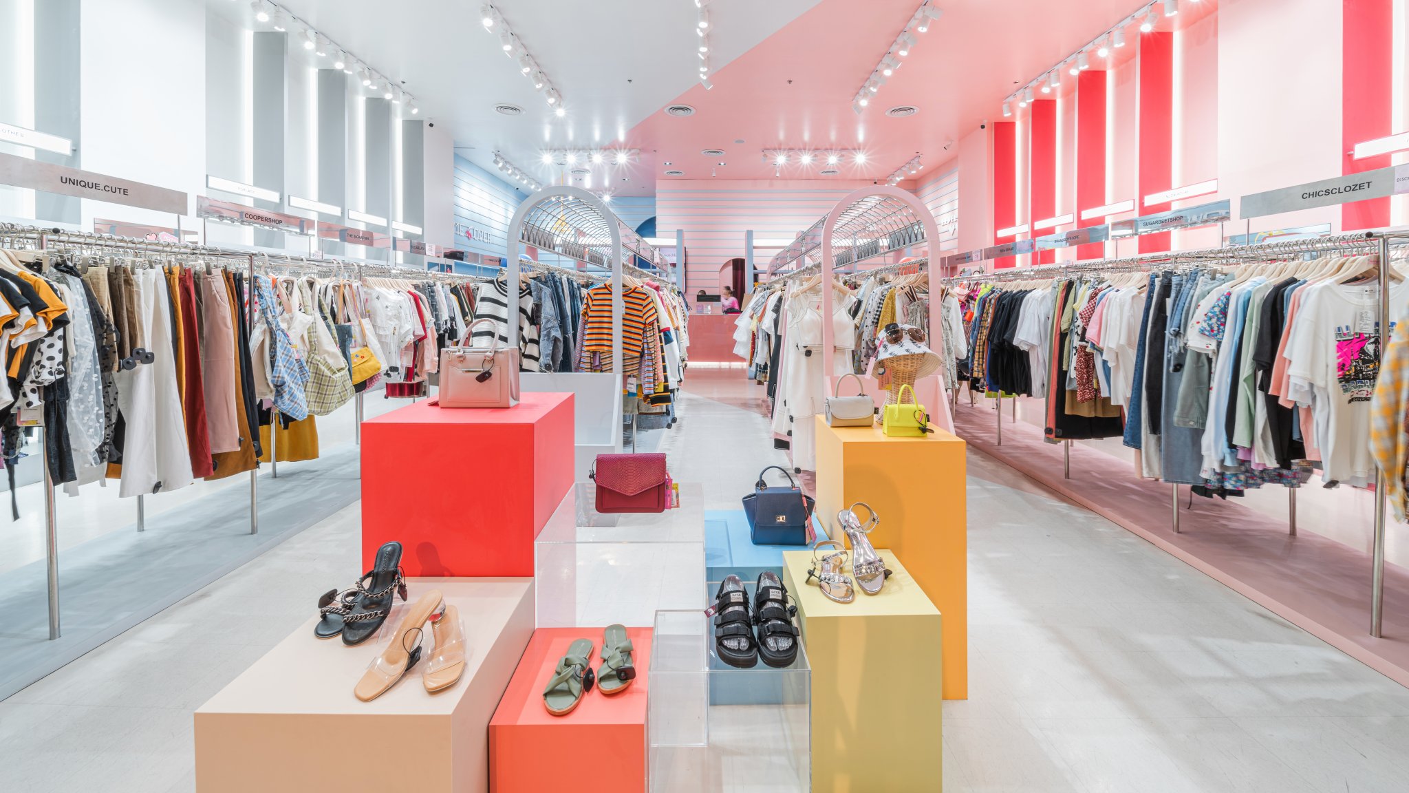 回忆 90 年代游戏厅 · 泰国 Matchbo· 时尚店设计-8