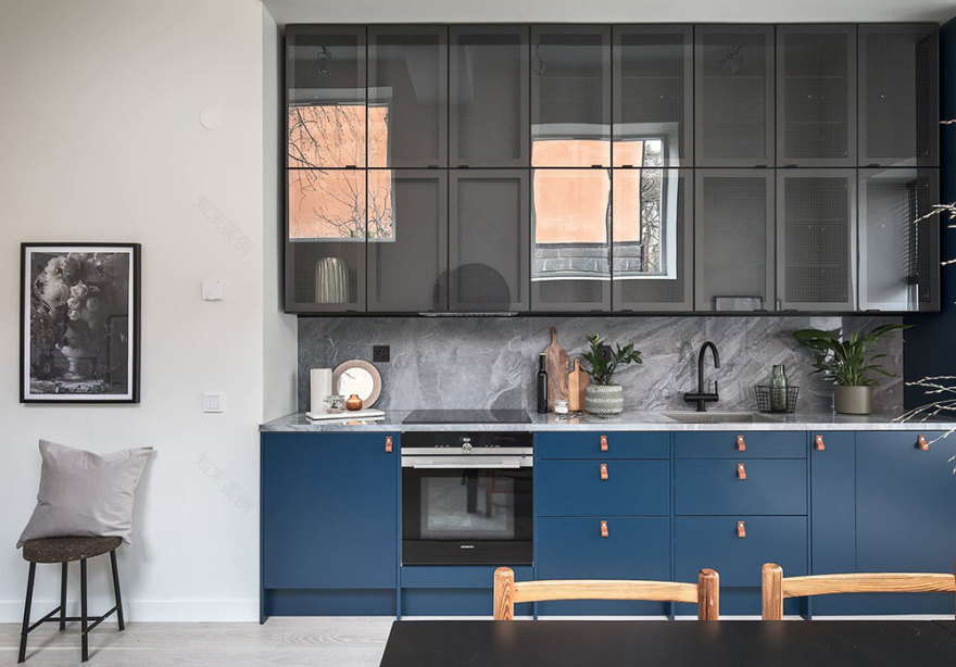 "斯德哥尔摩独特公寓设计 | 旧车库变时尚居所"-3