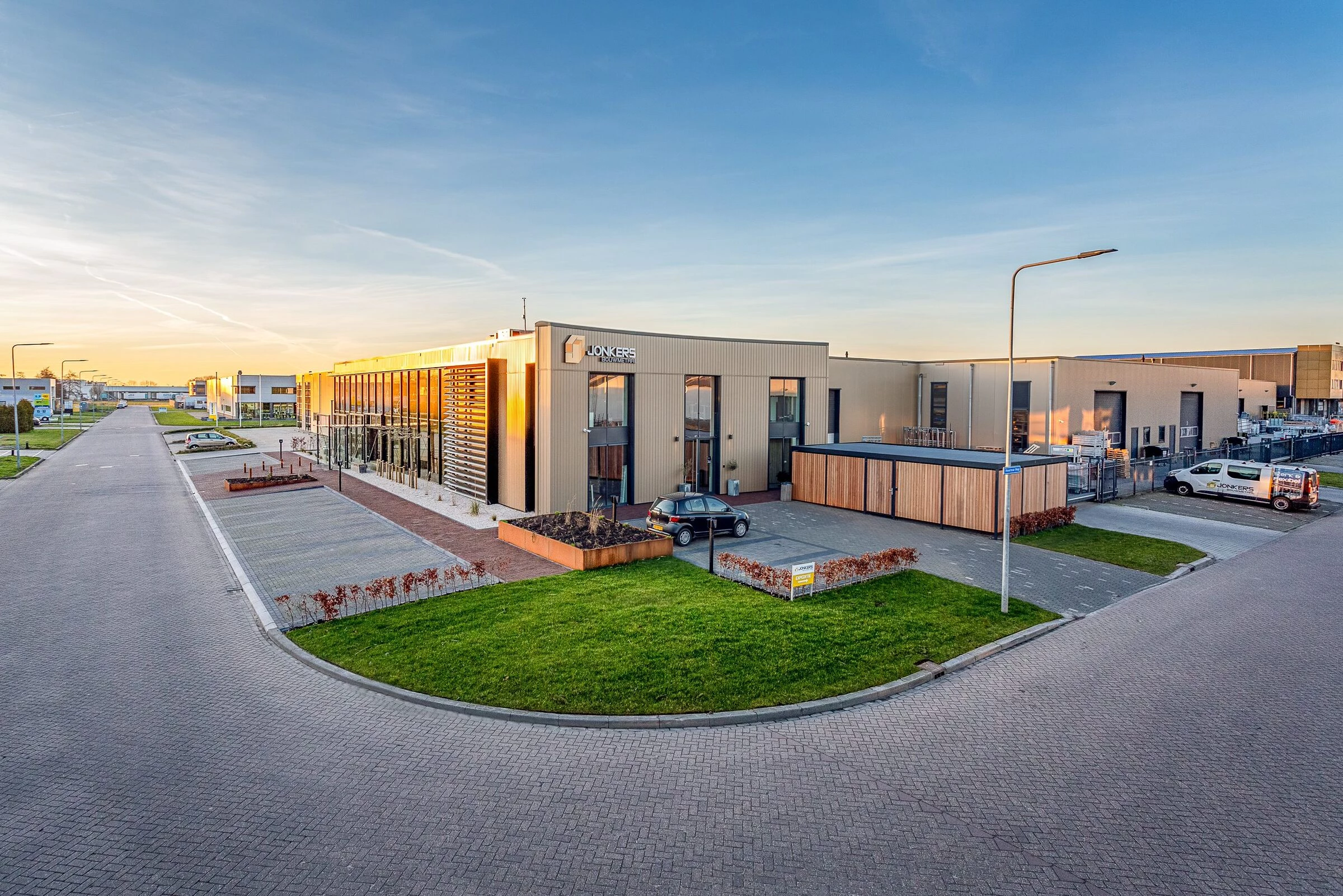 Jonkers Bouwmetaal 商业空间改造丨荷兰丨1op1 Architectuur-24