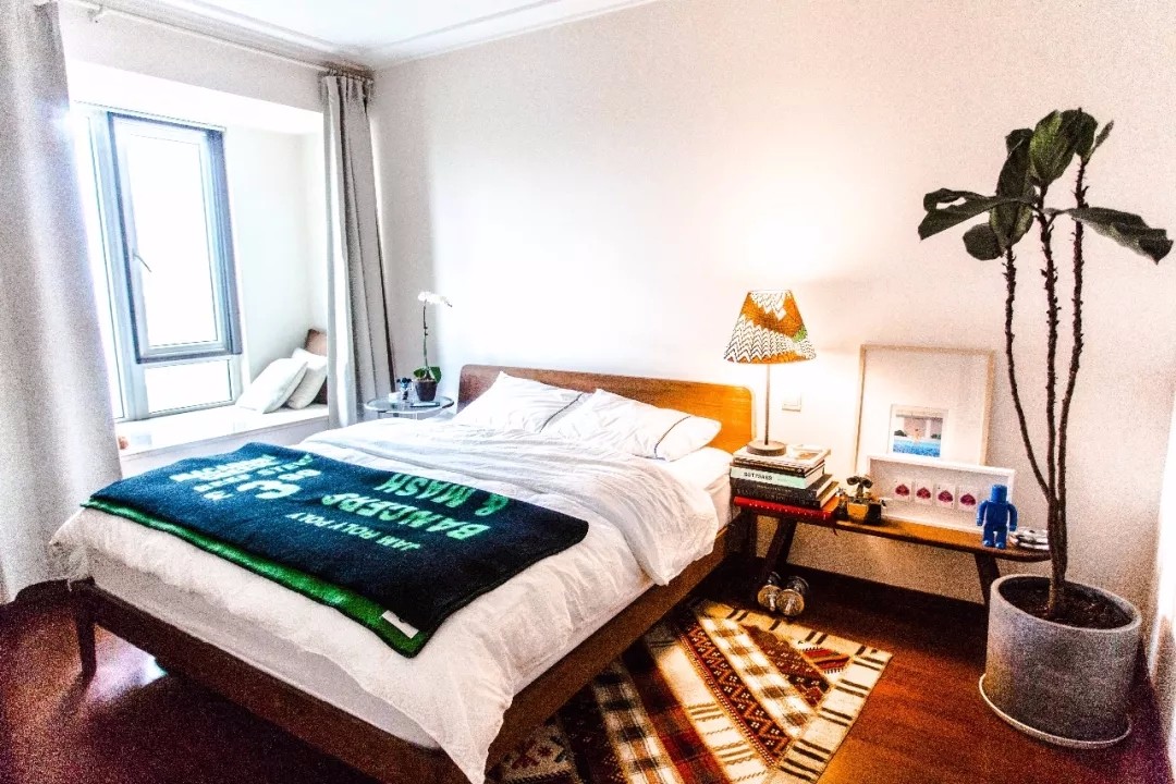 80㎡出租屋打造成“草食系”单身公寓-12