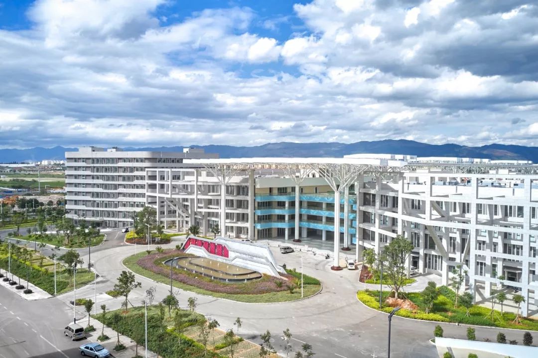 滇南中心医院 | 模块化设计，生态蜂窝建筑-36