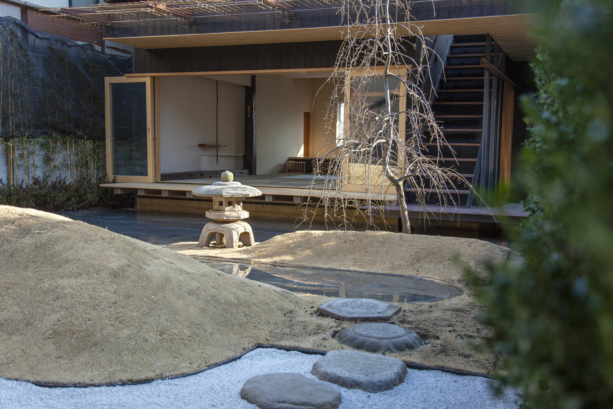 Modern Ryokan Kishi-ke Guest House / G architects studio-41