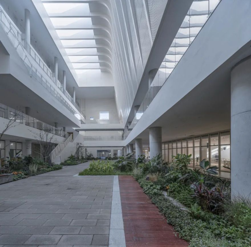 体块丰富的教学综合体:上海世外教育附属相城高新区实验小学-36