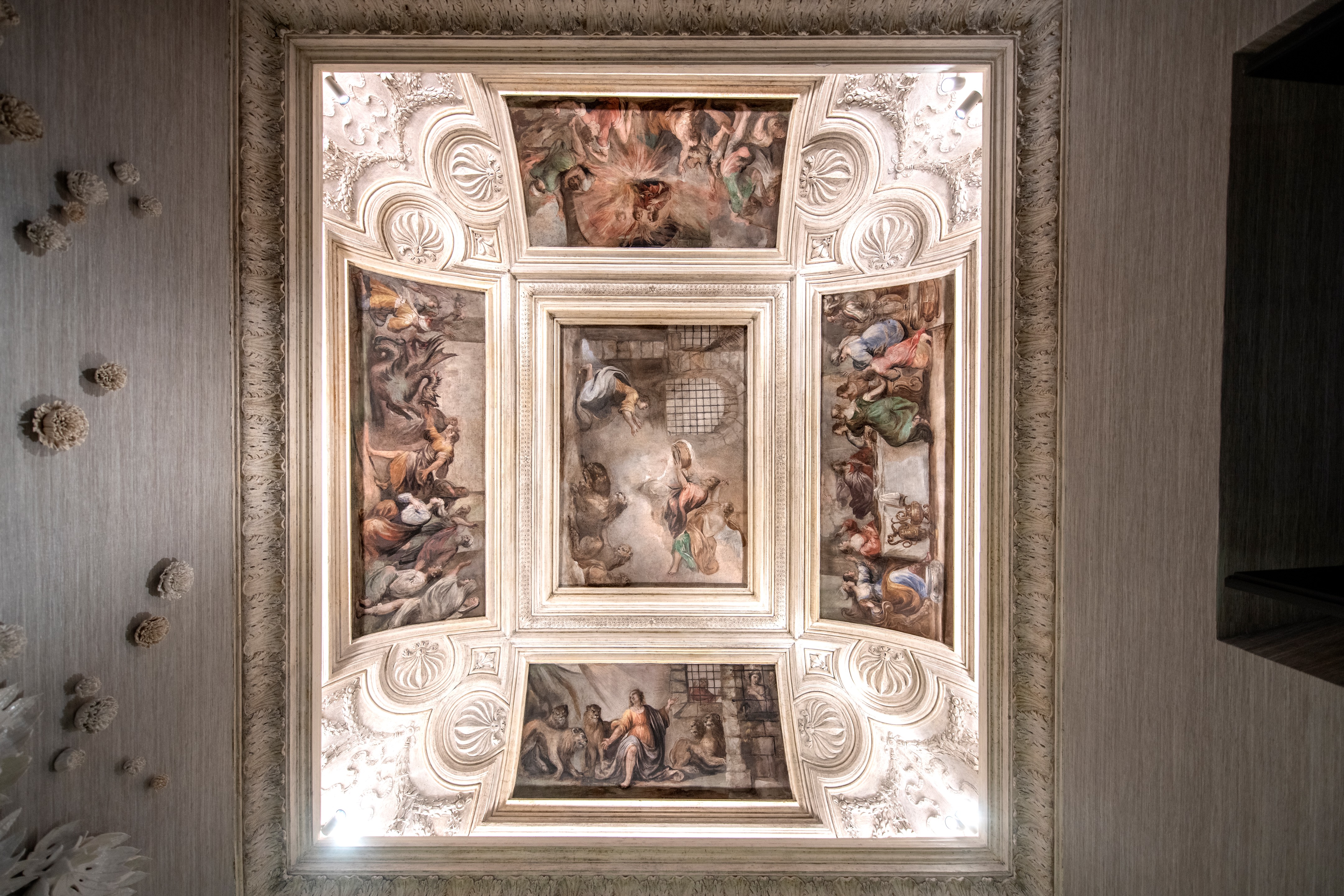 圣鹿城市旅馆 · 巴洛克风格的奢华与历史融合-110