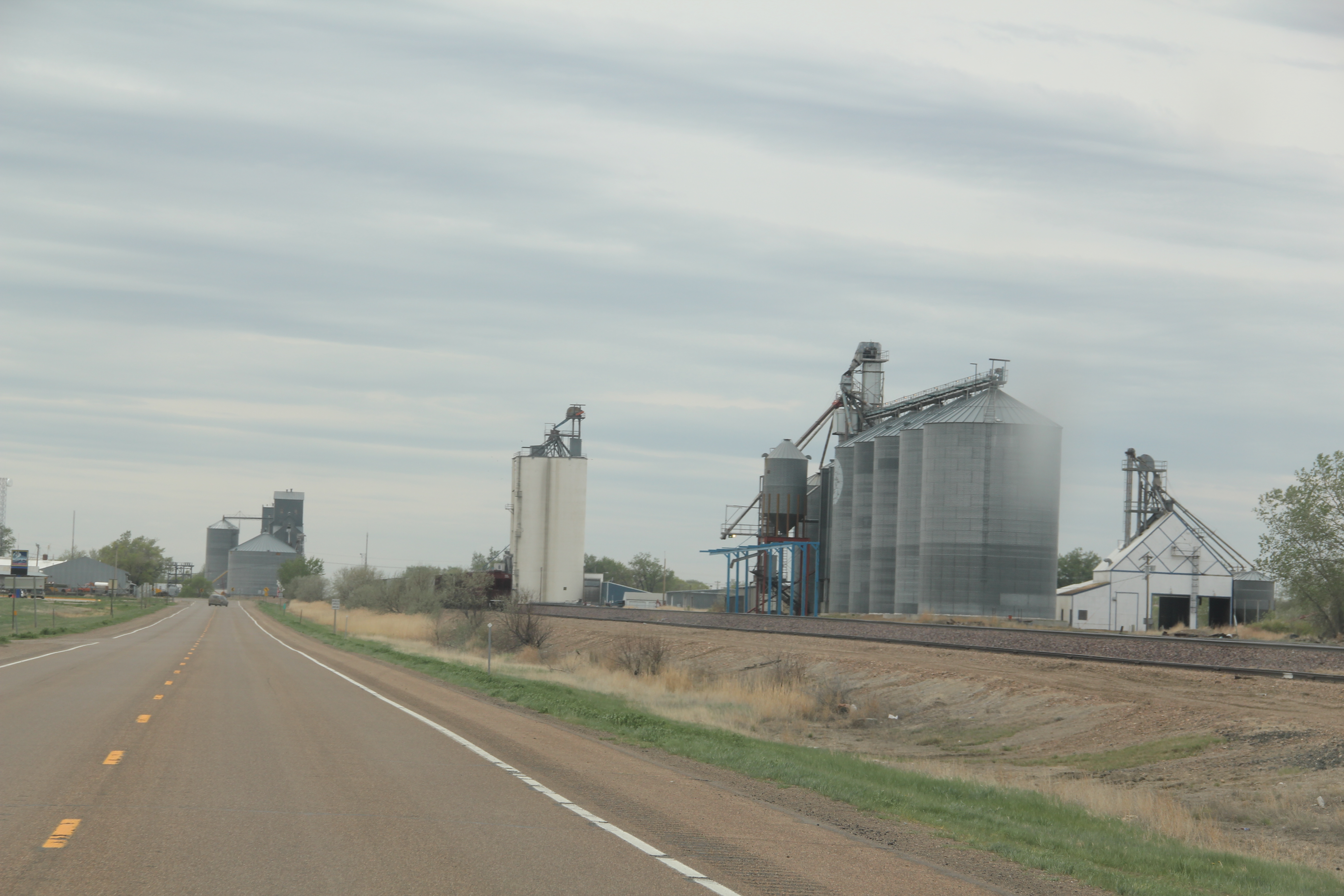 未明确提及（涉及Wolf Point相关建筑等情况）丨美国蒙大拿-26