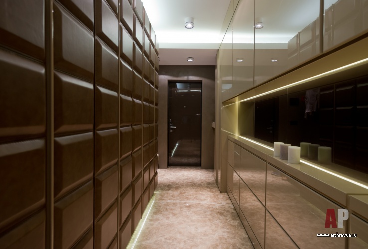 现代小三居室公寓功能设计（“阿列克辛”）-14