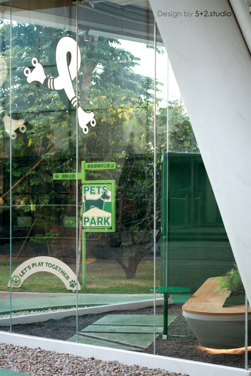 急急脚咖啡公司宠物友好主题店丨中国广州丨5+2.studio 设计事务所-13