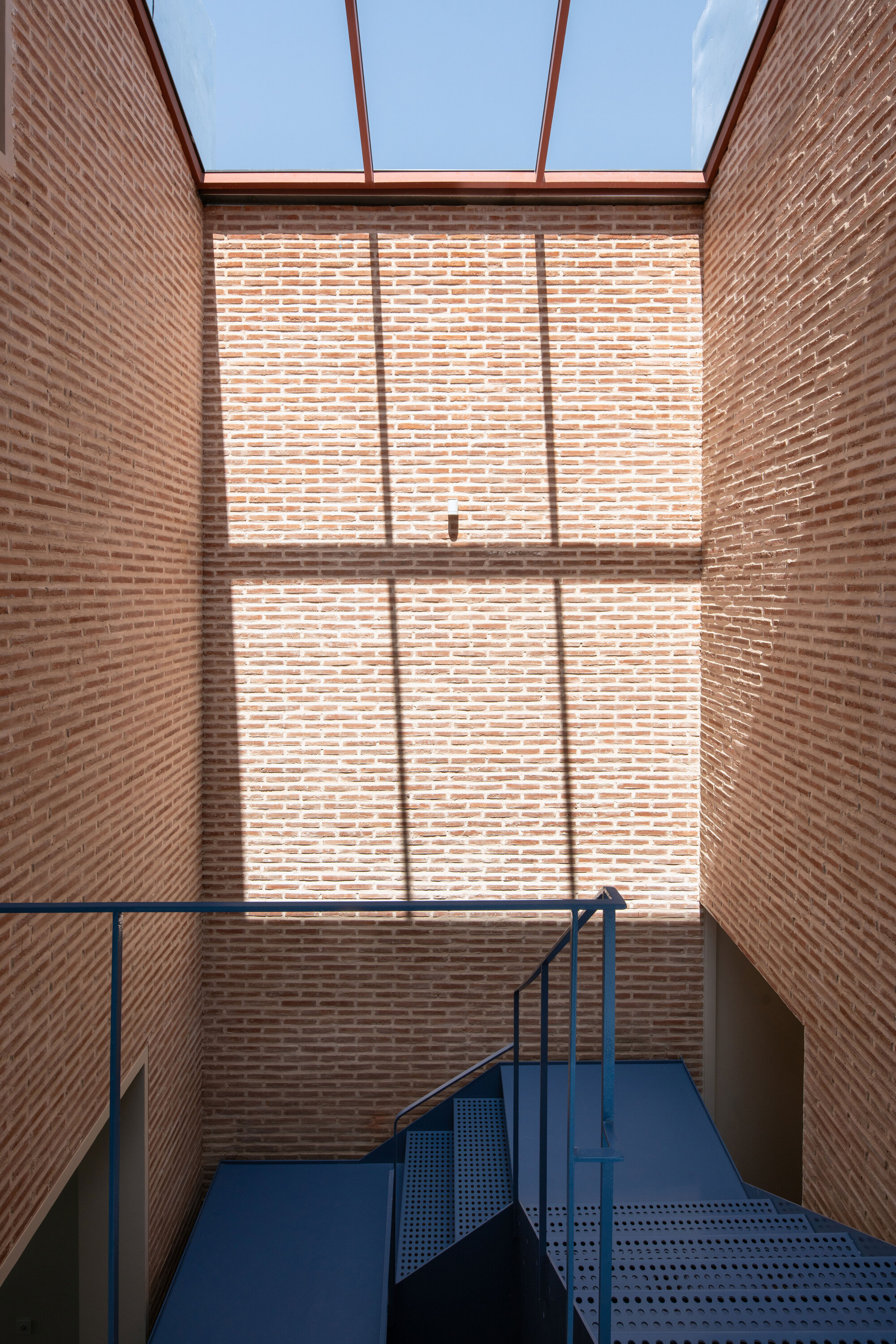 卡拉 OK 厅,男士办公室丨伊朗-15