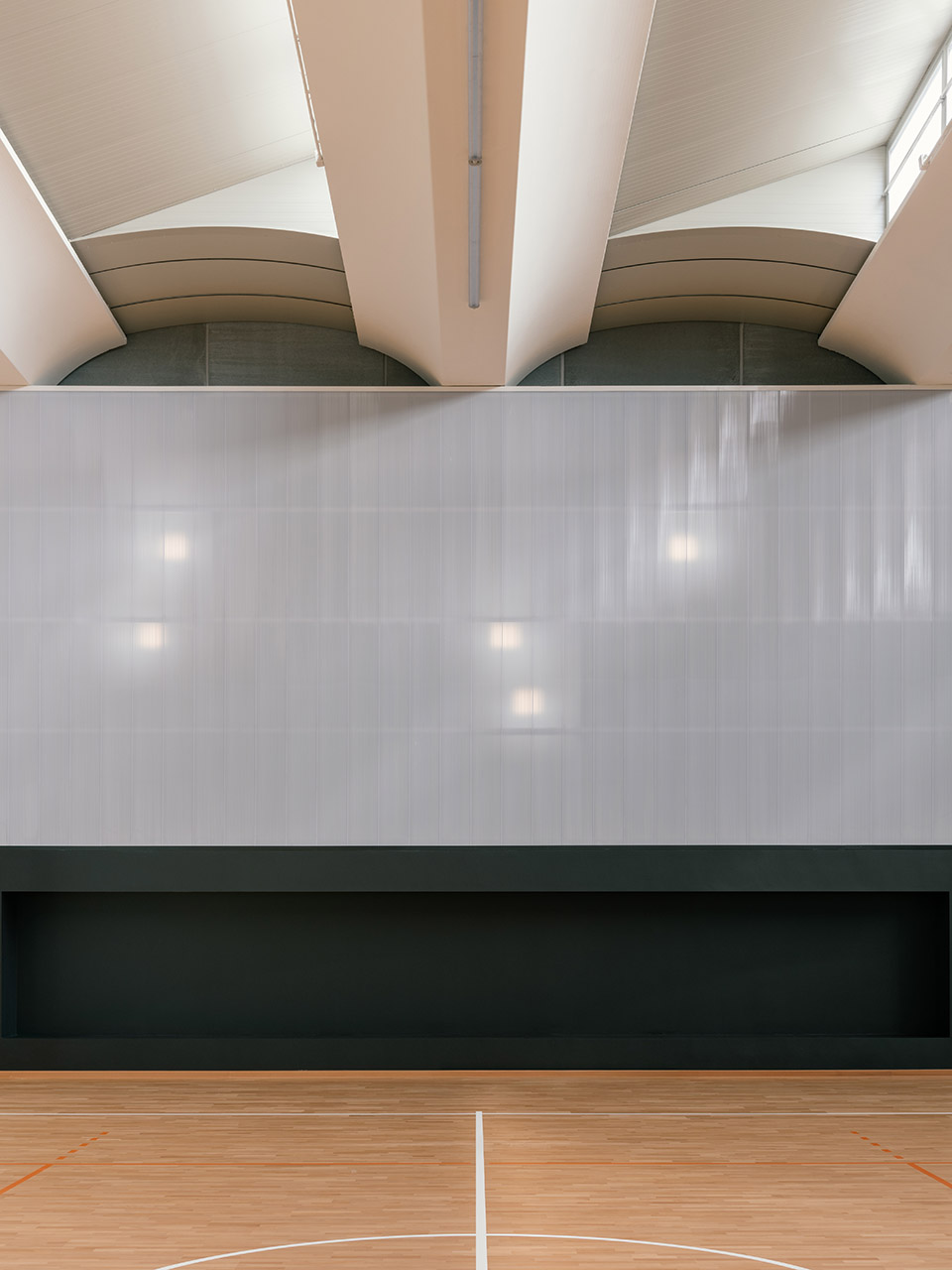 Ostiglia学校体育馆丨意大利丨Archiplan Studio-30