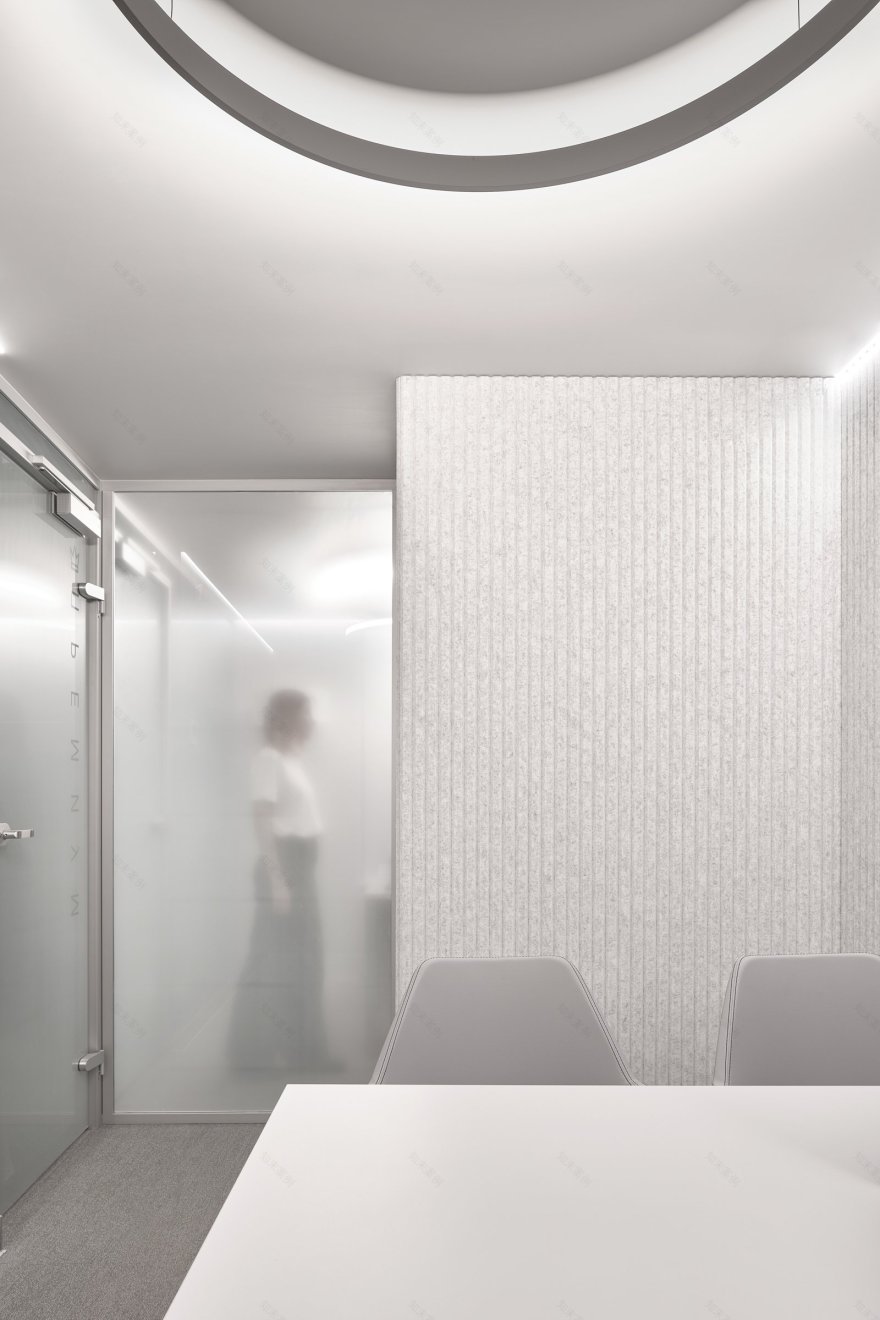 瑞菲森银行办公室丨俄罗斯丨VOX Architects-31