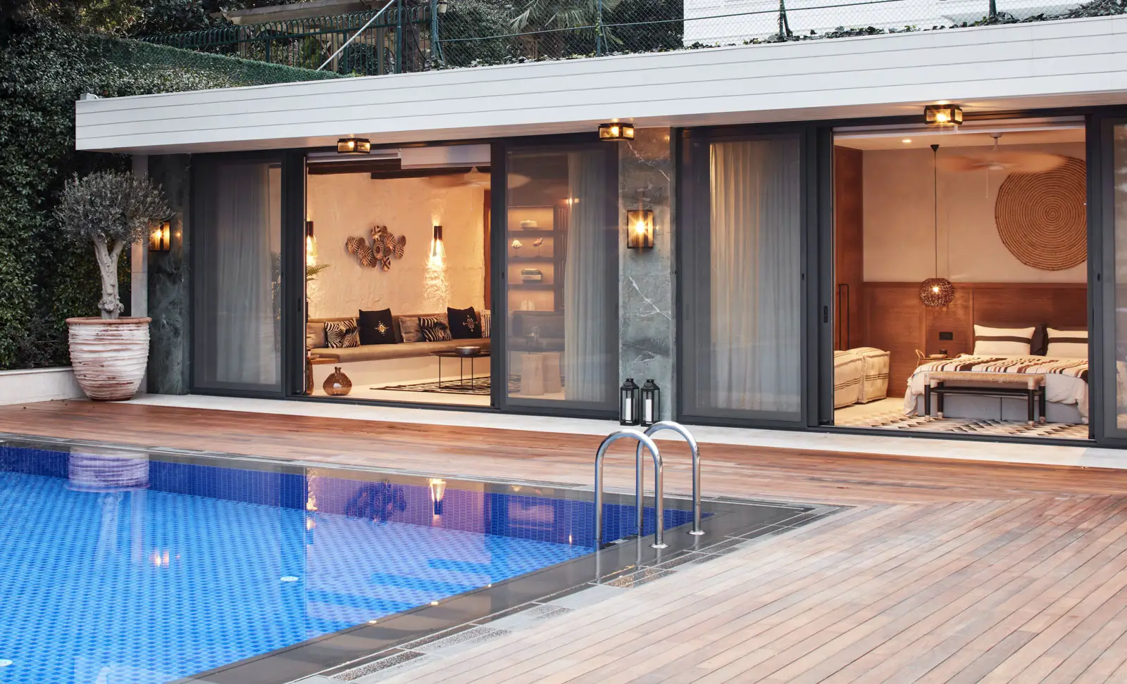 伊斯坦布尔优雅池畔别墅，呈现纯净民族风设计-17