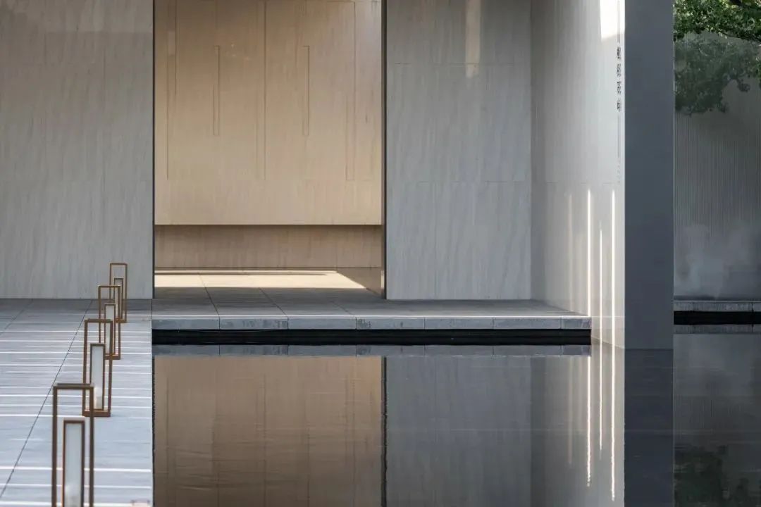 世茂·璀璨荣里 | 现代解构主义的水乡景观设计-34