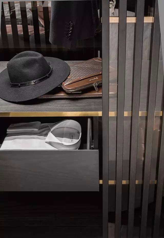 Bruno Tarsia的陈设设计-40